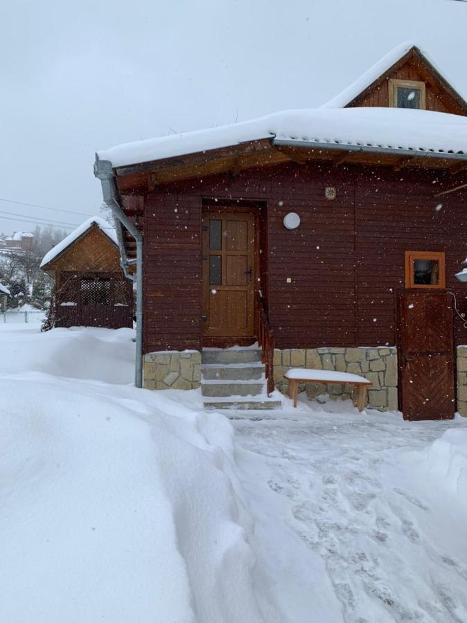 Котедж На Довбуша Jaremtsche Exterior foto